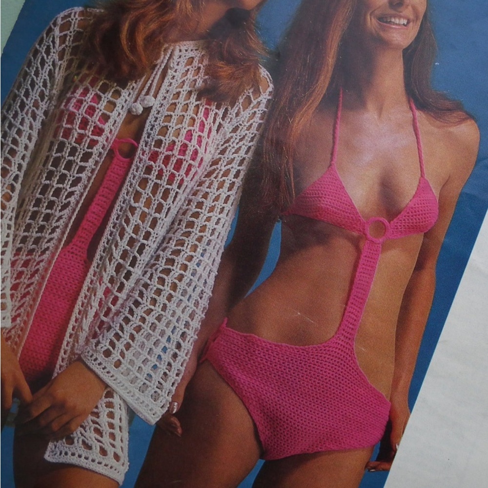 vintage beach cover up • crochet